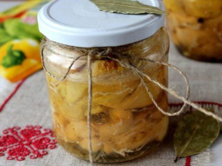 Тушенка Куриная