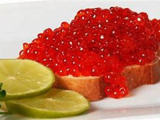 Икра кижуча дикая, малосол (Камчатка) 